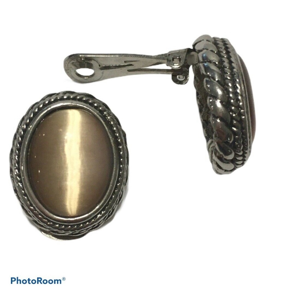 Cabot Silver tone rope Cats eye clip on earrings